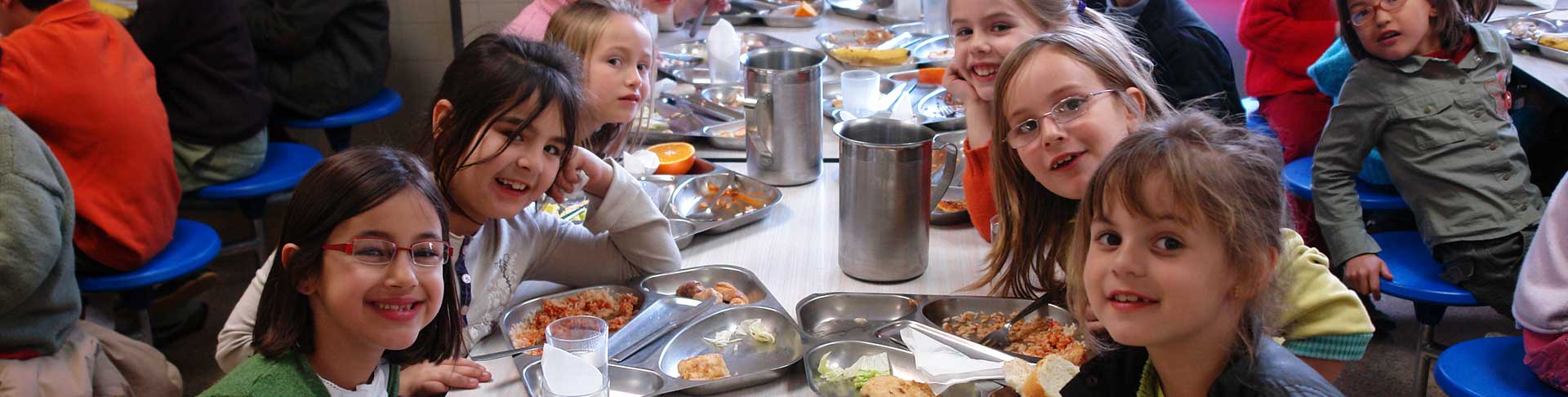 corazonistas-colegio-comedor